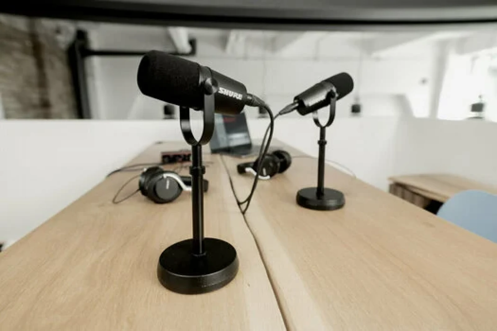 Shure MV7X - Photo 1 sur 2