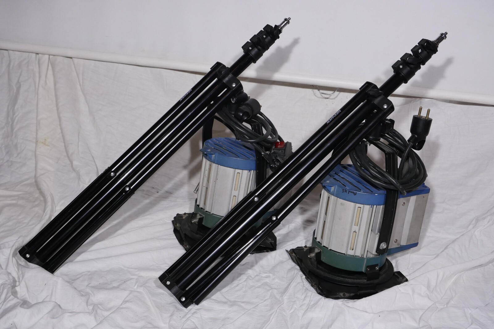 Générique Fresnel 650w - Photo 1 sur 7