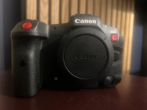 Location Canon EOS R5 C