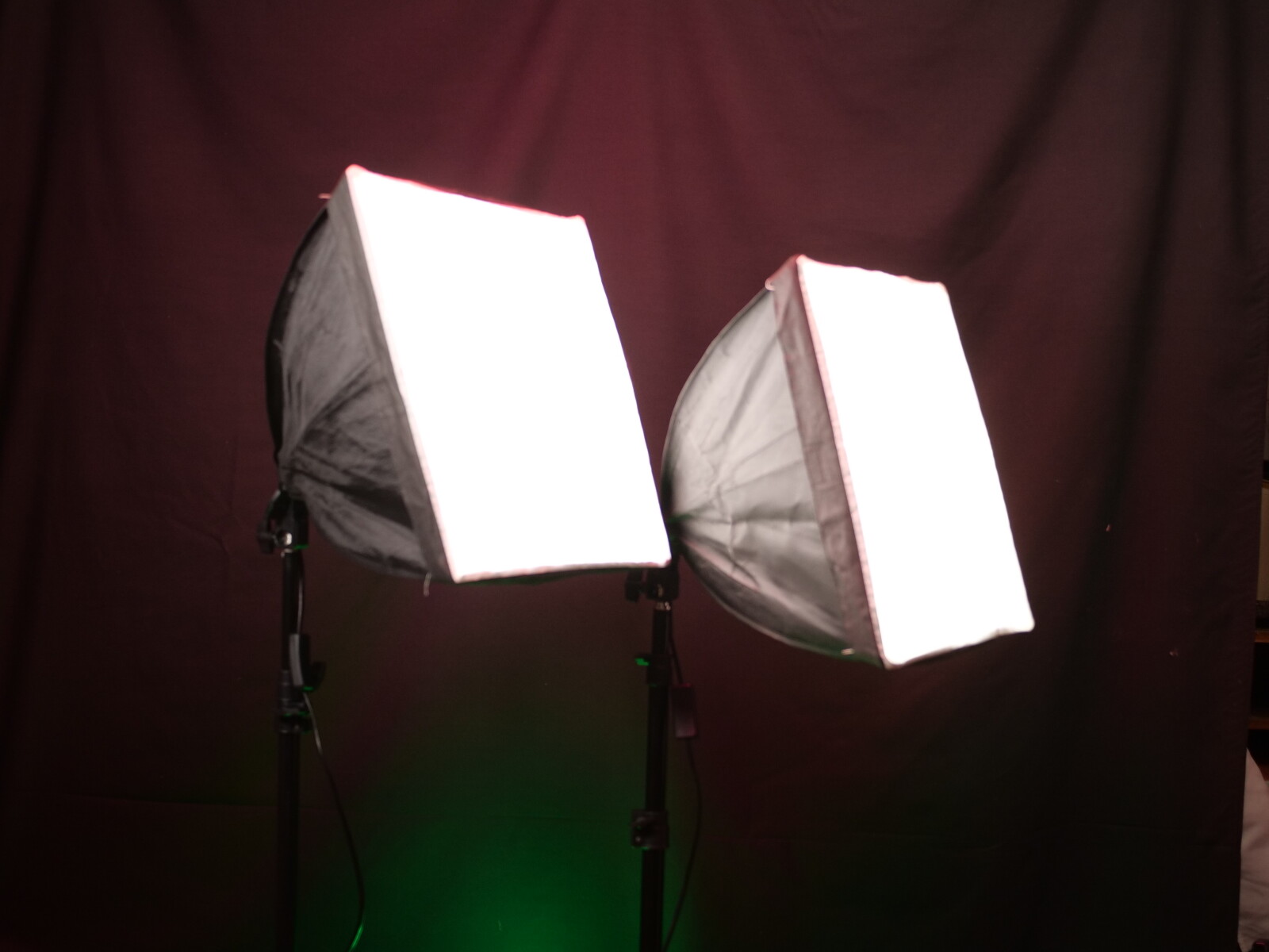 x2 SOFT BOX INTERVIEWS - Photo 1 sur 3
