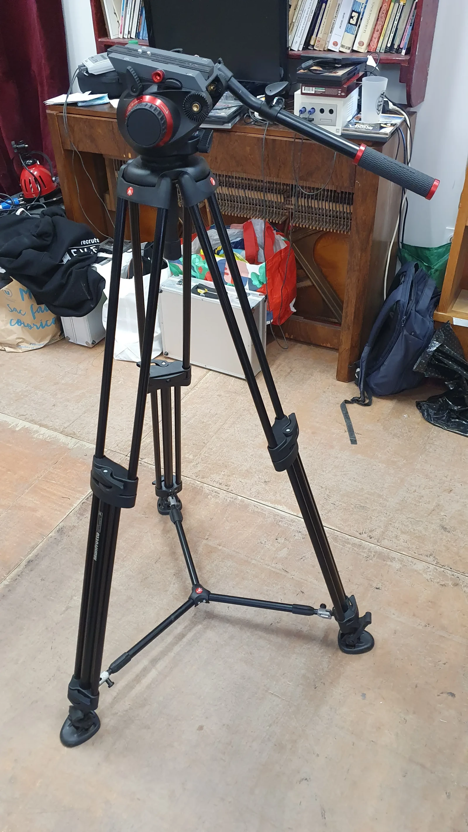 Manfrotto Trépied 546 BK - 504 HDV - Photo 1 sur 4