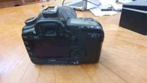 Location Canon 5D Mark II