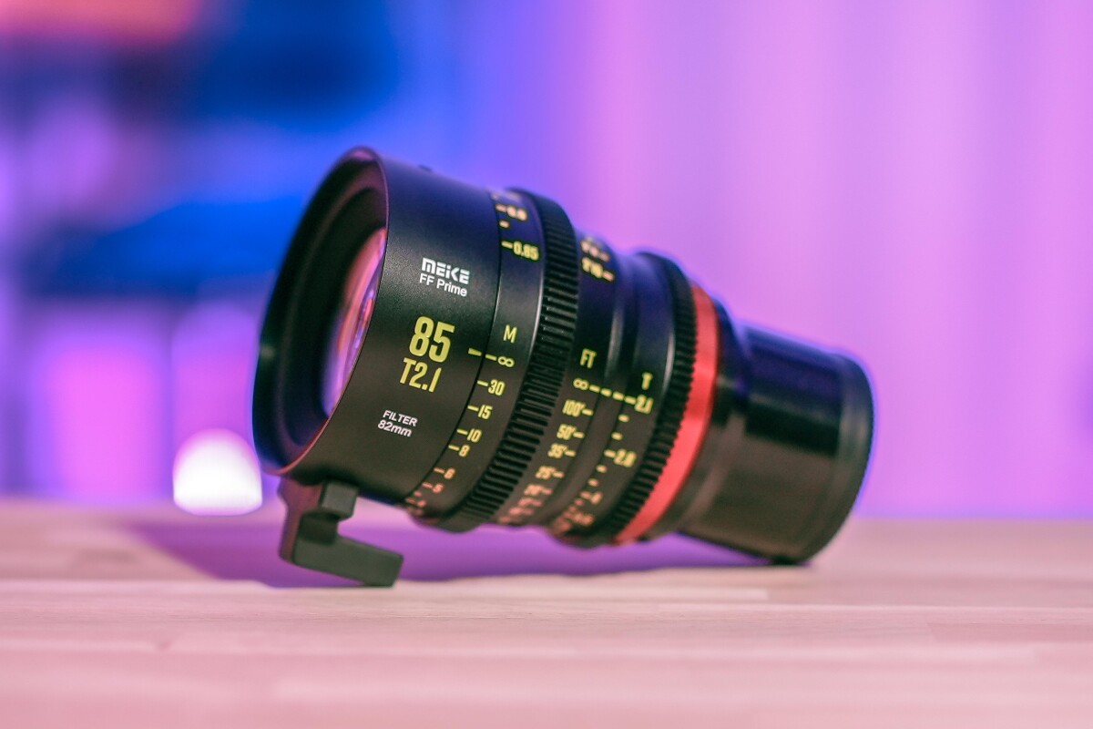 Location Meike 85mm T2.1 - Lightyshare