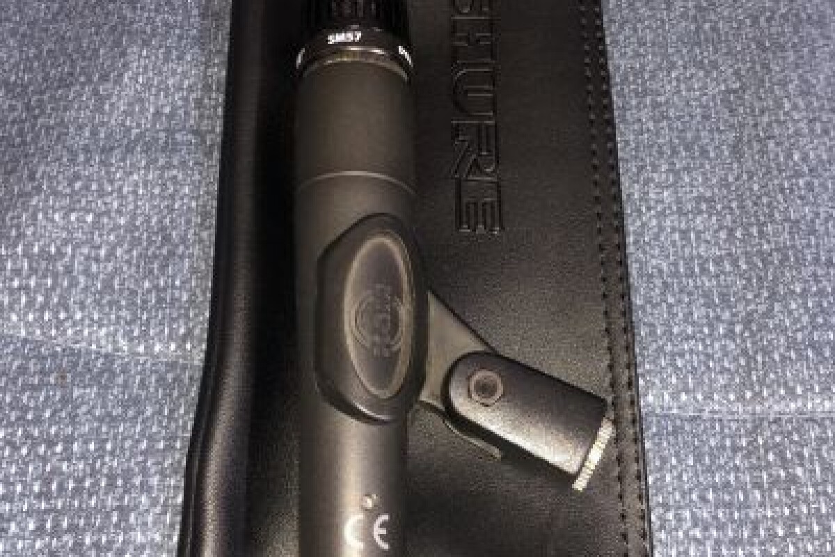 Location Shure SM57 - Lightyshare
