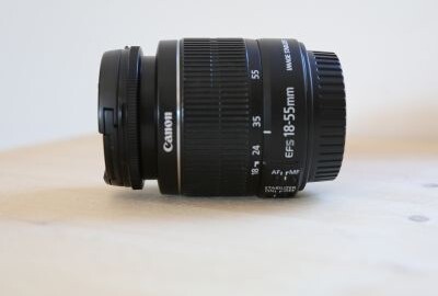 Location Canon EFS 18-55mm f3,5-5,6 IS II