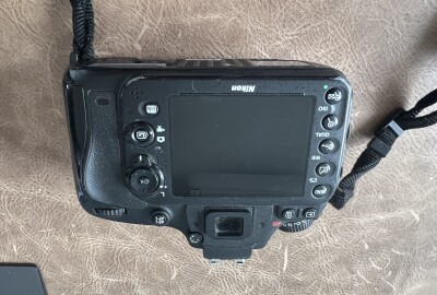 Location Nikon D610