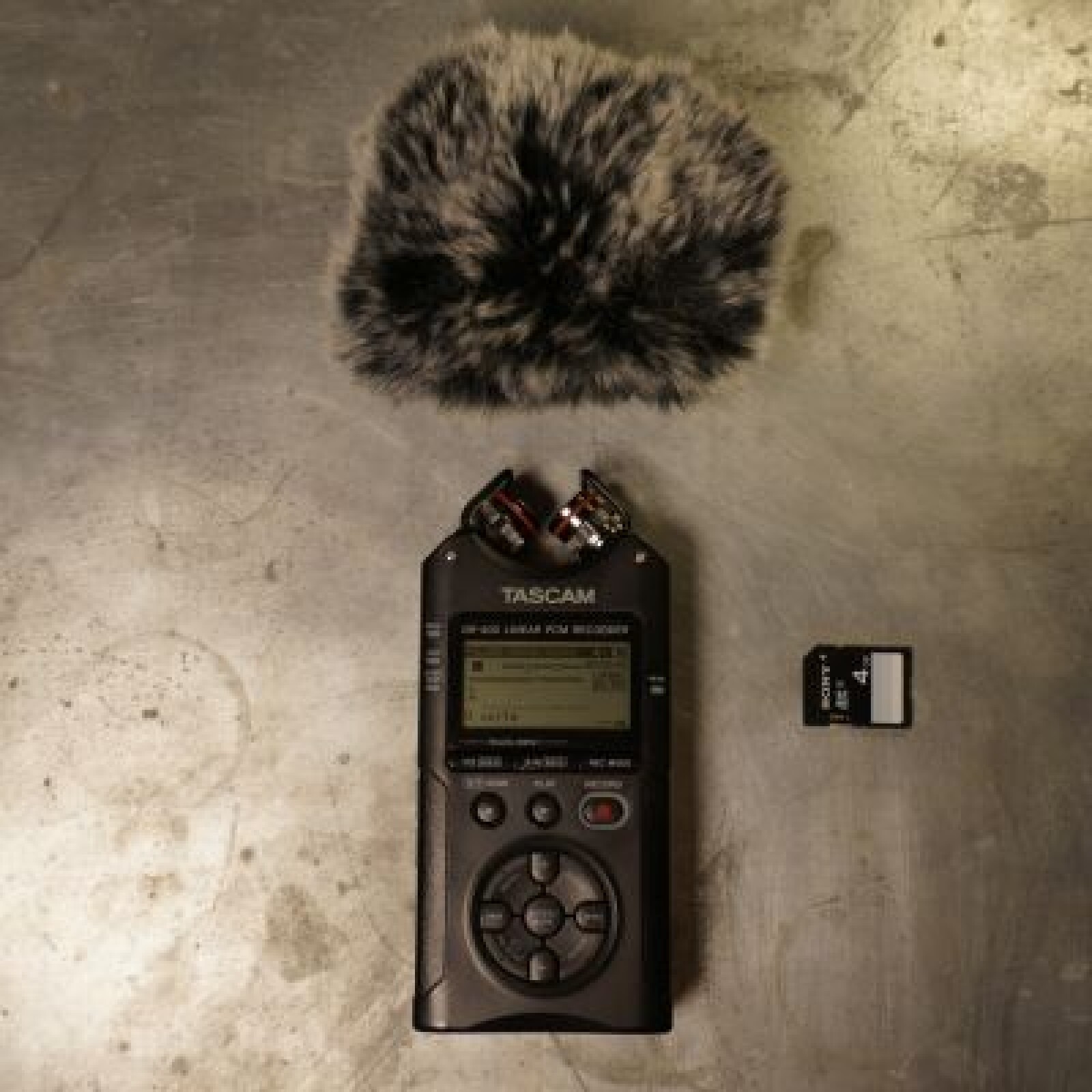 Enregistreur Tascam DR-40X - Photo 2 sur 3