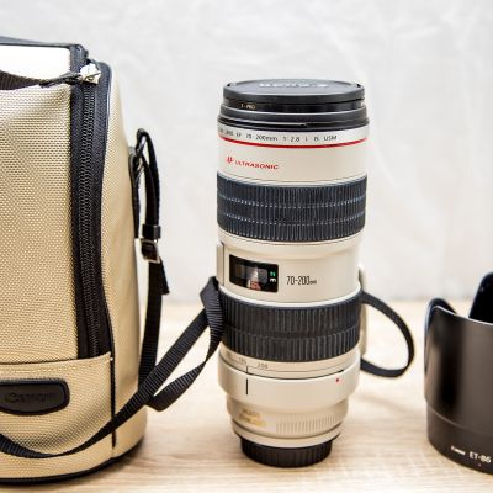 Canon EF 70-200mm f/2.8L IS  USM - Photo 1 sur 4
