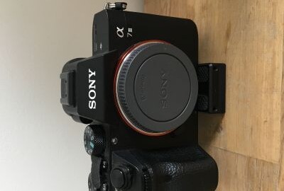 Location SONY ALPHA 7 III + batteries + SD