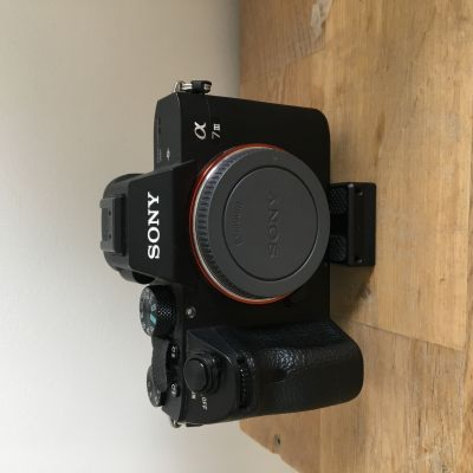 SONY ALPHA 7 III + batteries + SD - Photo 3 sur 3