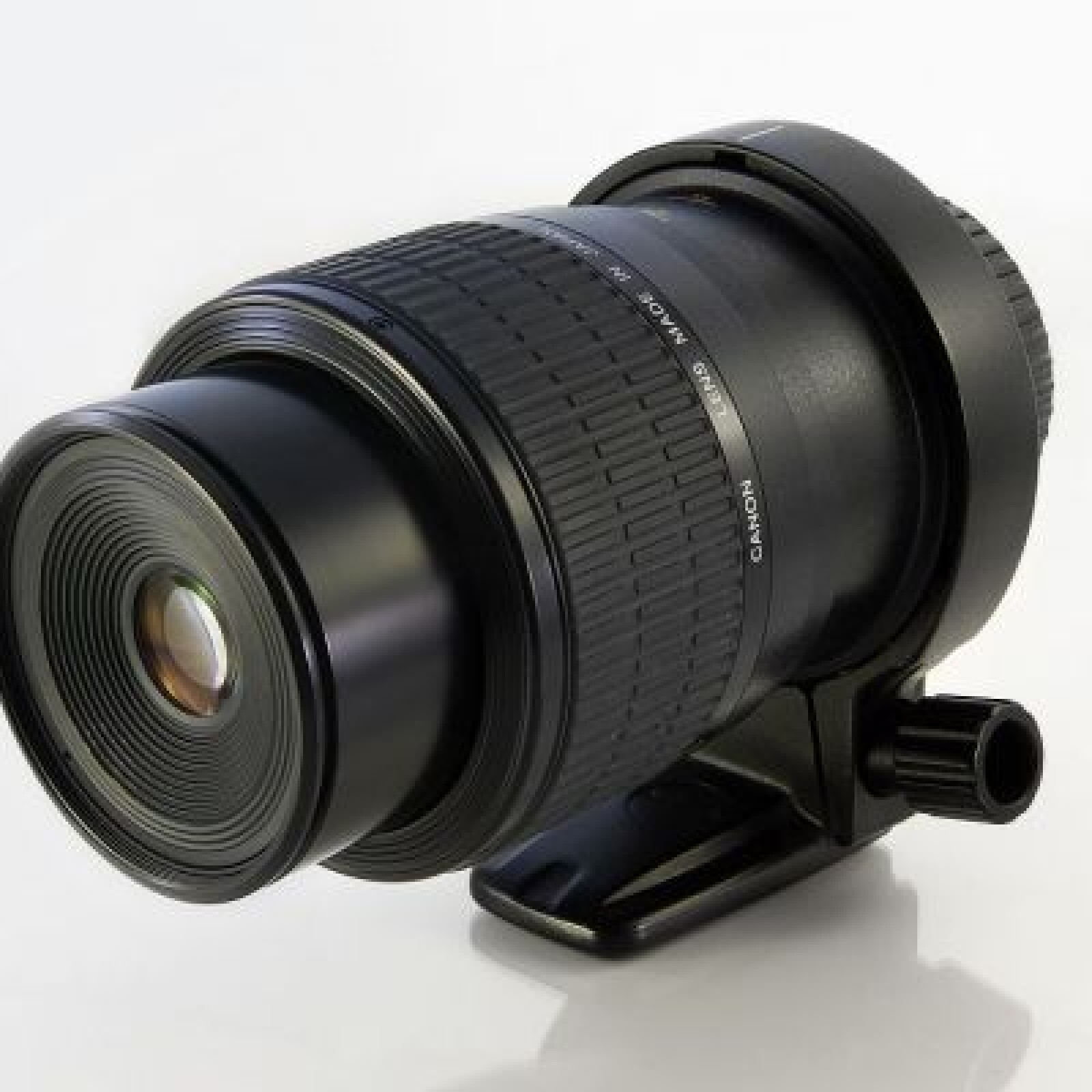 Objectif macro MP-E 65mm f/2.8 1-5x - Photo 1 sur 3