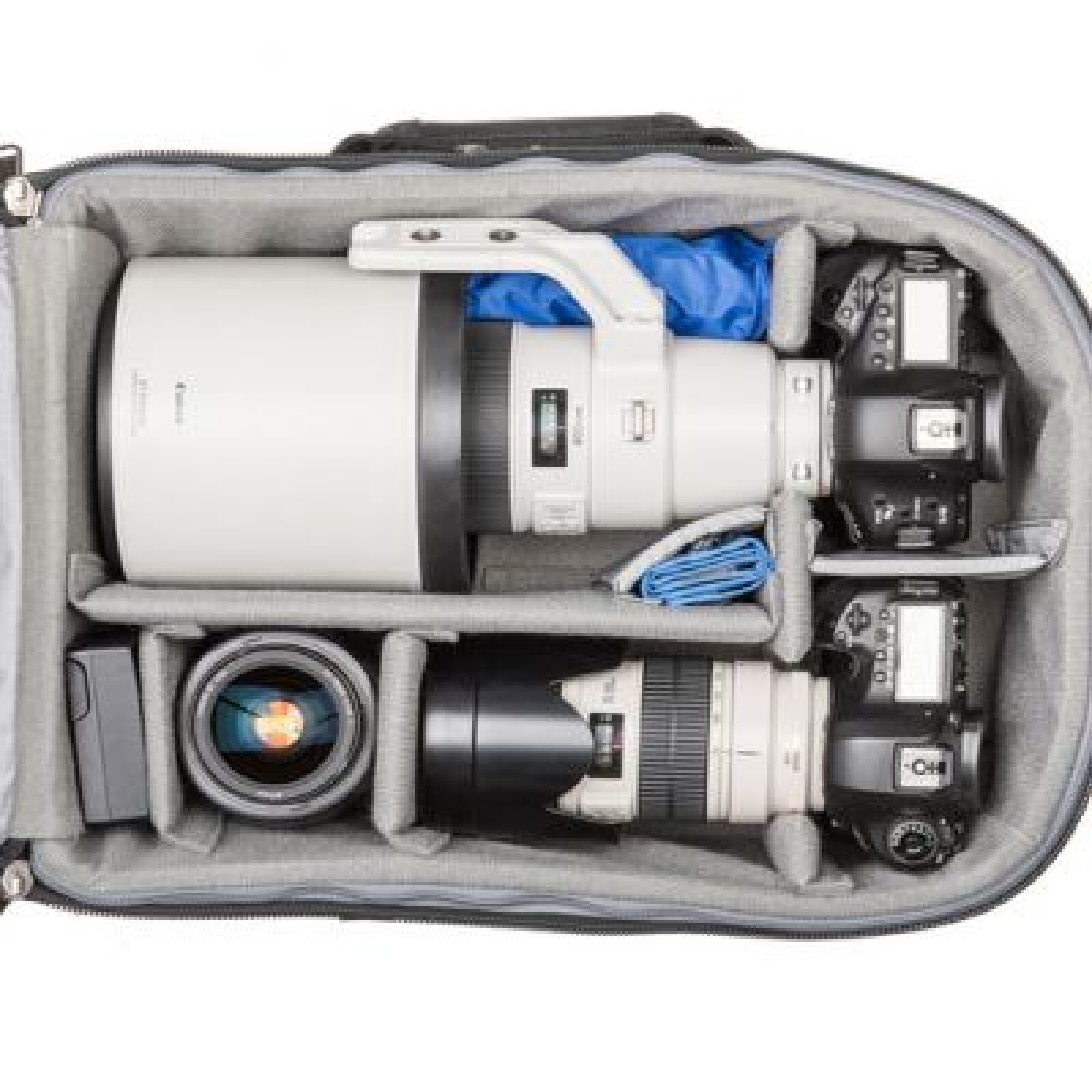ThinkTank Airport International valise a roulettes - Photo 2 sur 4