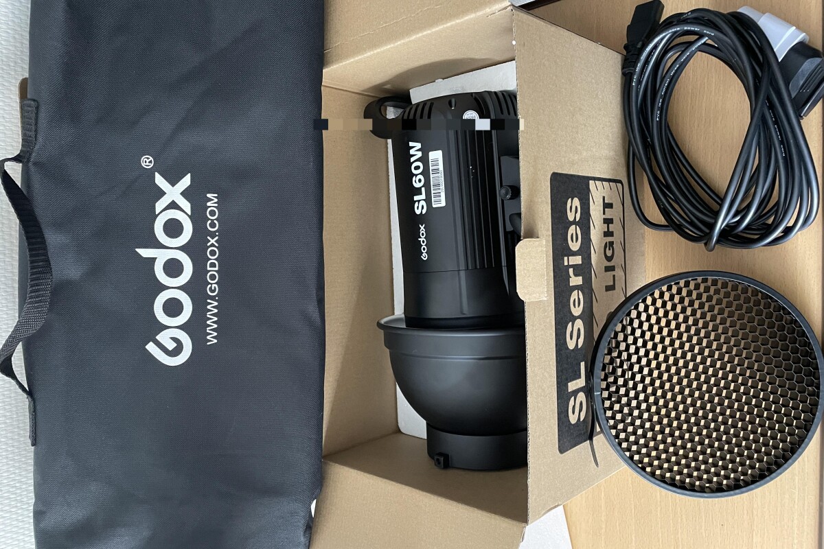Location Paire de Godox SL60W - Lightyshare