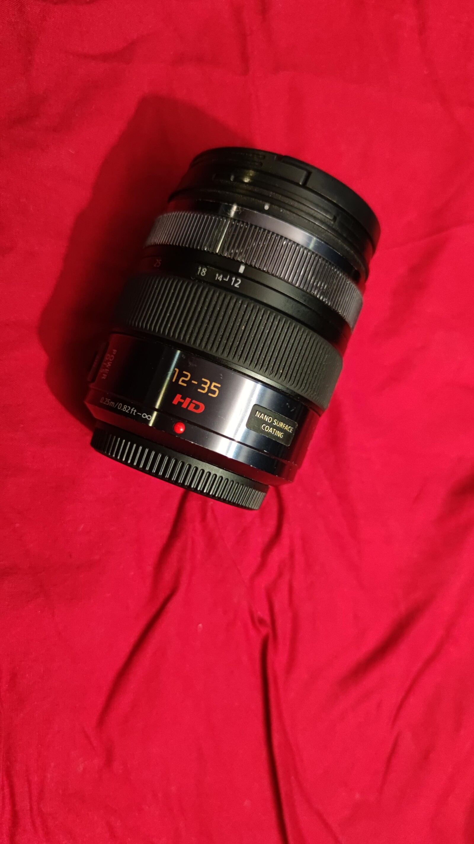 Panasonic 12-35mm f/2.8 with Power O.I.S - Photo 1 sur 1