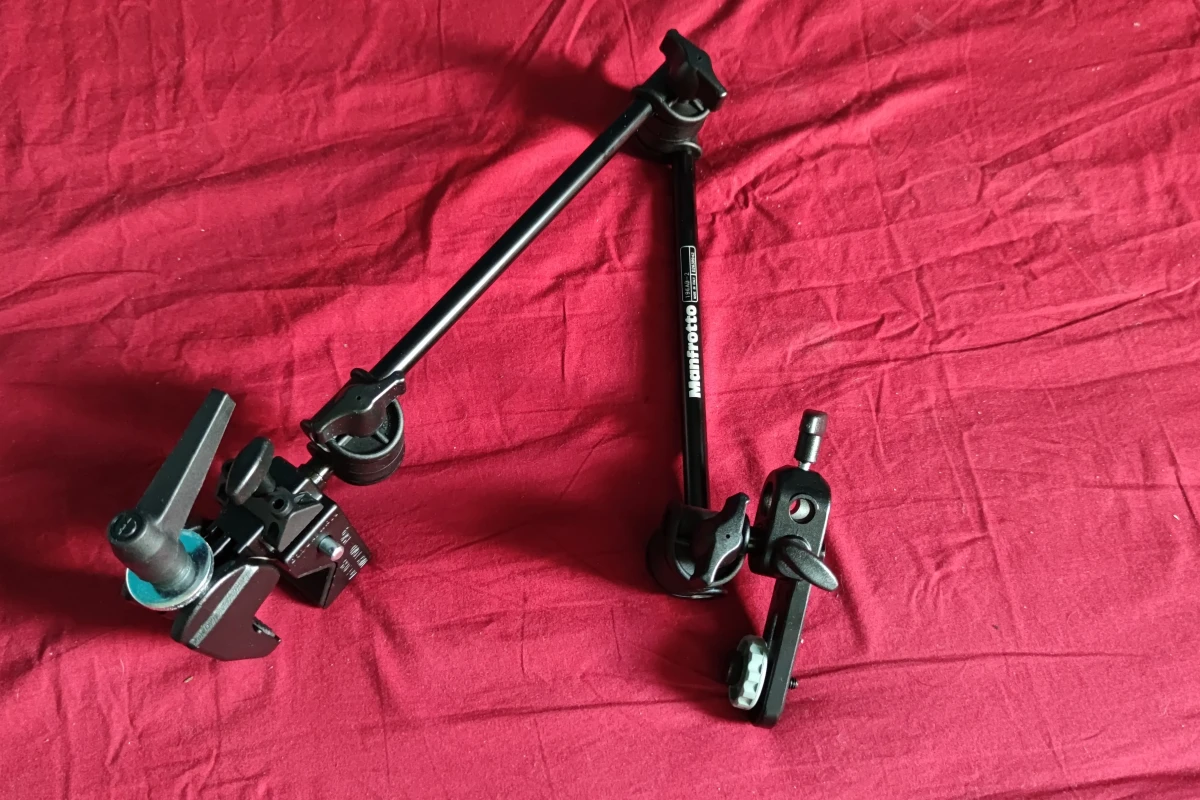 Location Manfrotto Bras Magique 196AB-2 - Lightyshare
