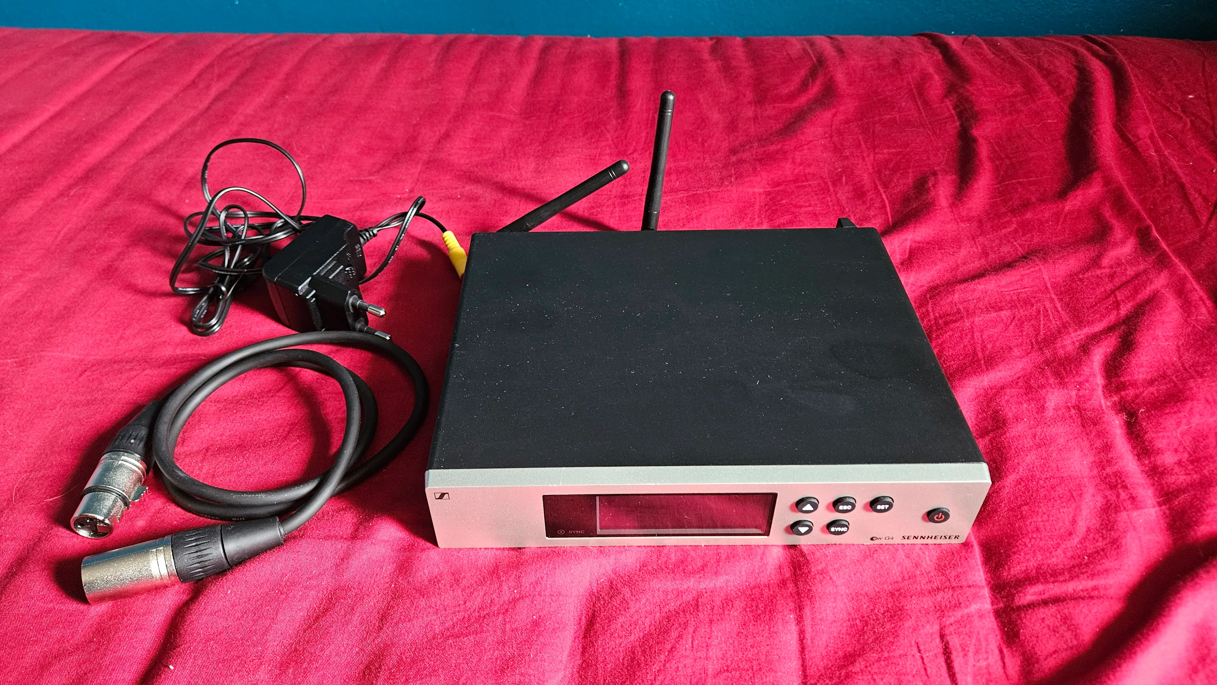 Sennheiser EM100 G4