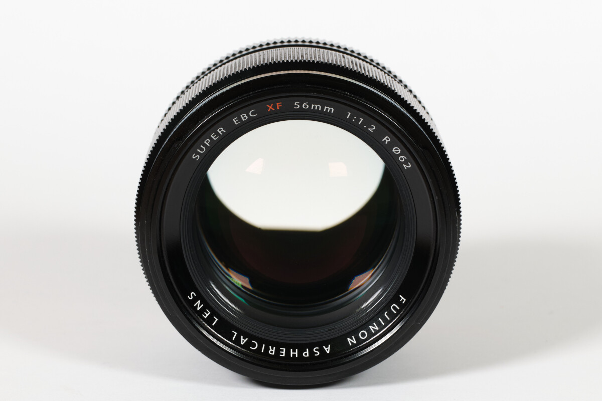 Location Fujifilm 56 mm f/1.2 - Lightyshare