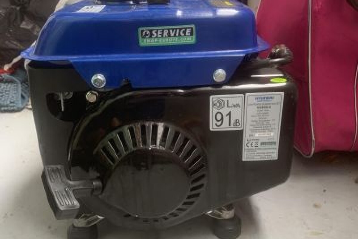 Location Groupe électrogène Hyundai HG800-A - Lightyshare