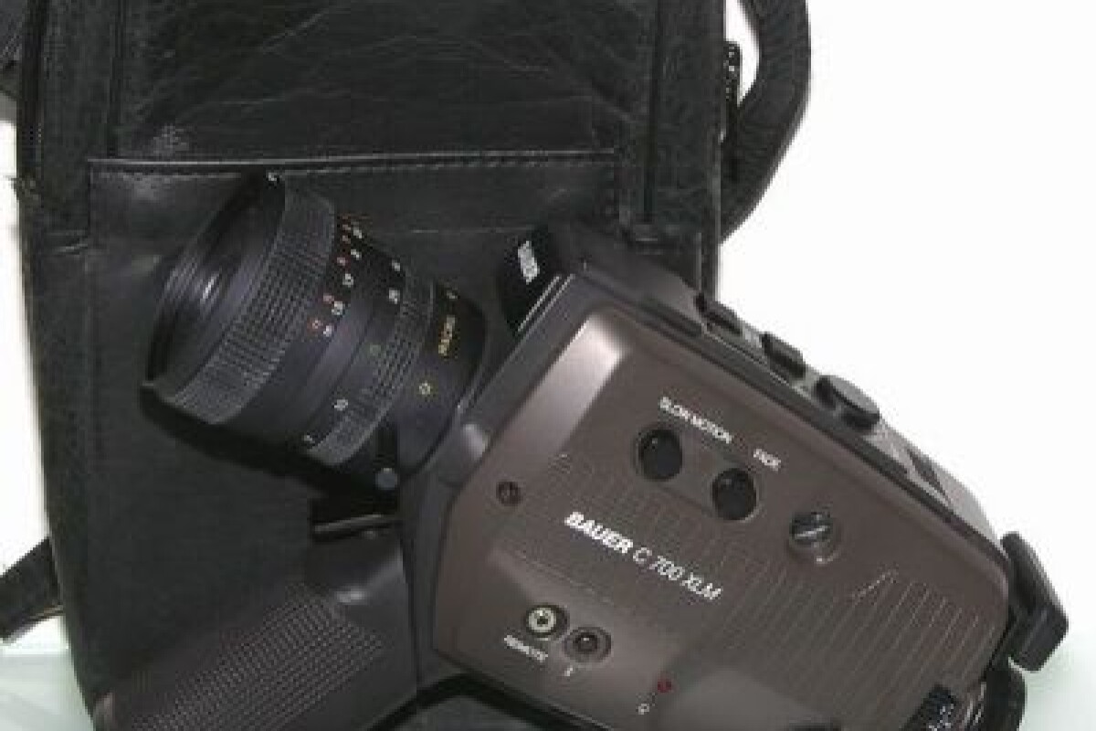 Location Bauer 700 XLM  révisée et étalonnée (Super 8) - Lightyshare