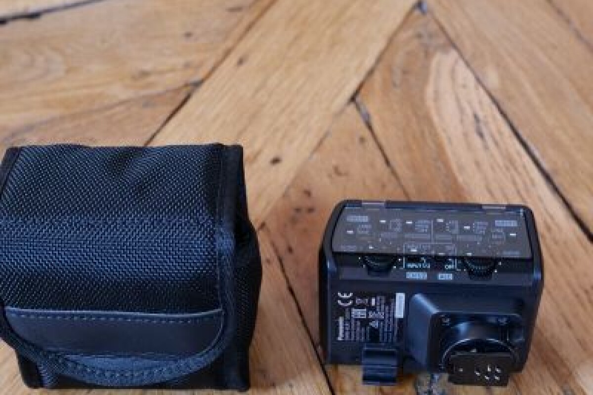 Location Adaptateur Micro - PANASONIC DMW-XLR1 - Lightyshare