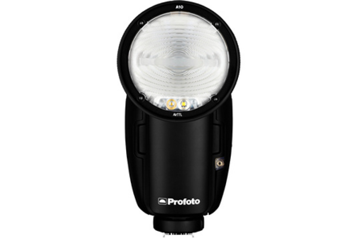 Location Profoto A10 - Lightyshare