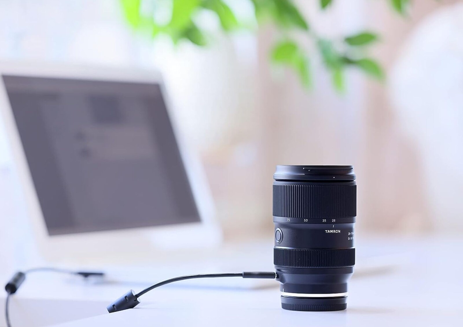 Tamron 28-75mm F/2.8 Di III VXD G2 - Photo 2 sur 2