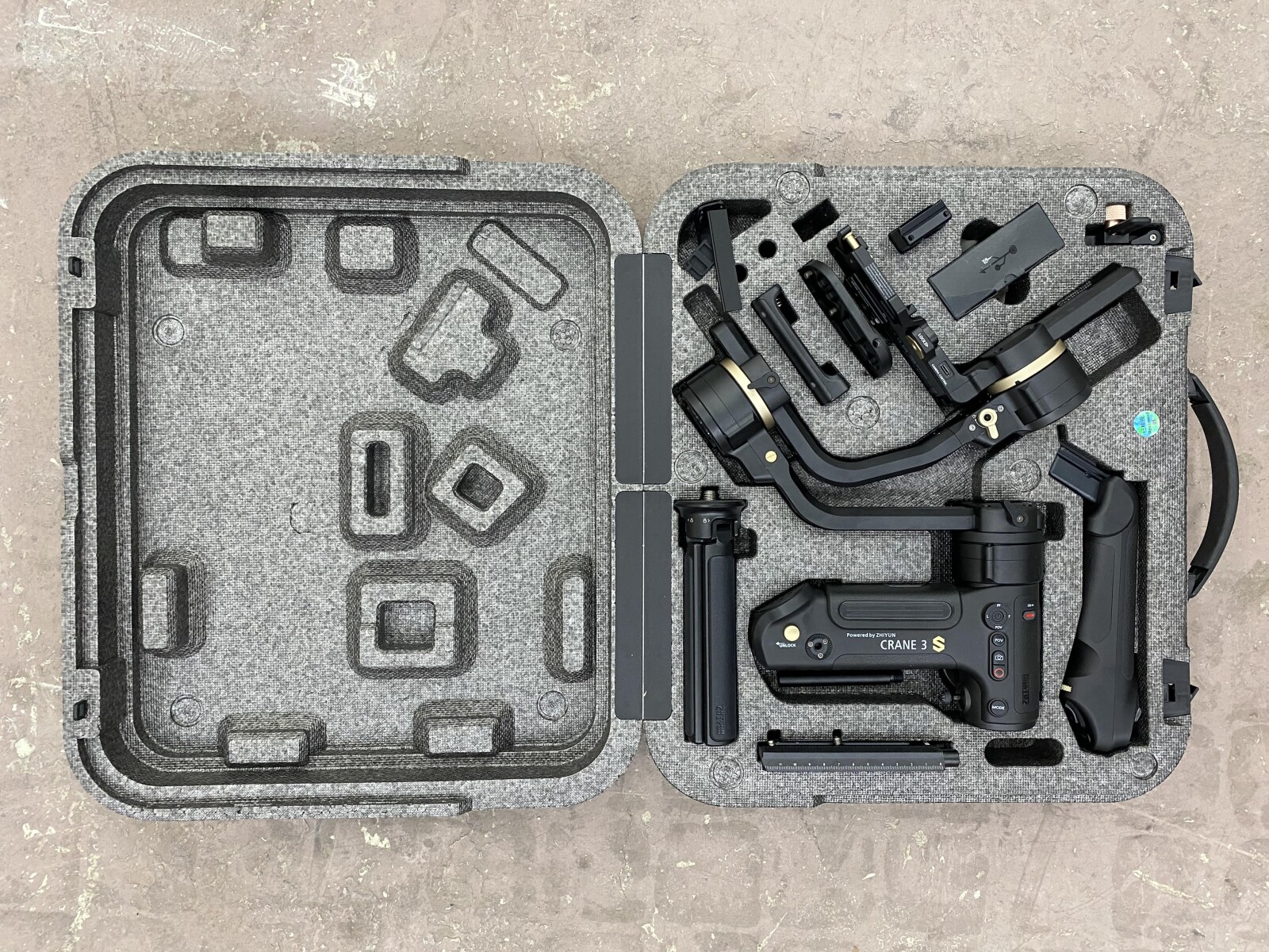 Zhiyun-Tech Crane 3S Pro - Photo 2 sur 3