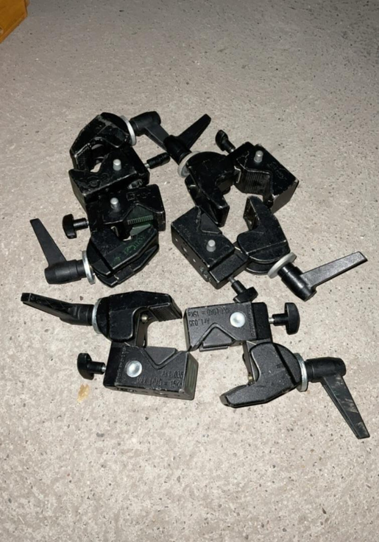 Manfrotto Super Clamp 035 - Photo 2 sur 2