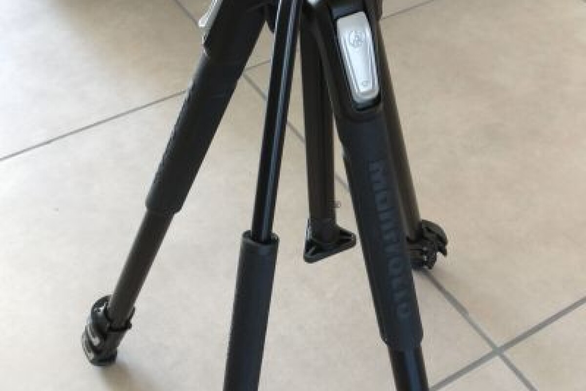 Location Trépied Manfrotto MK190X3 - Lightyshare