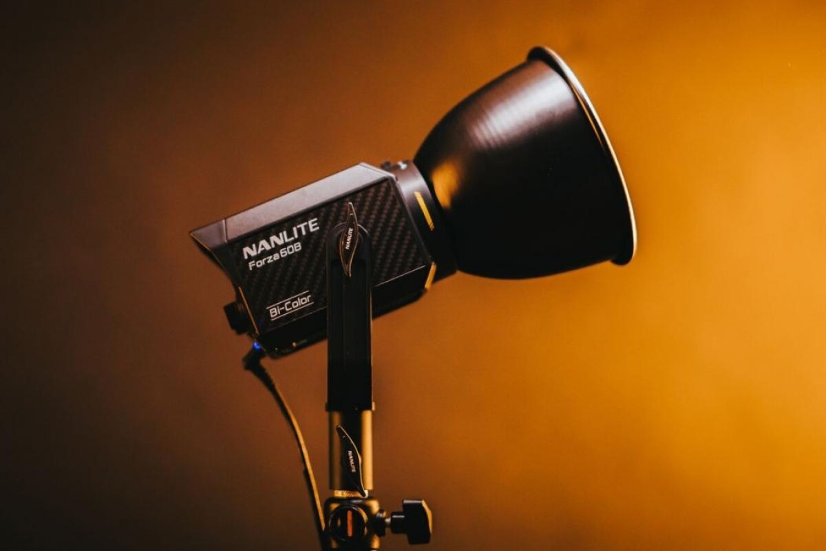 Location Nanlite Forza 60B (Bi-Color) - Lightyshare