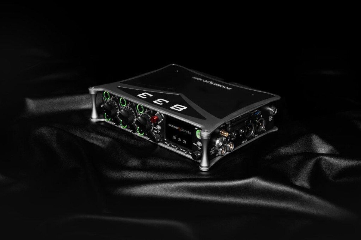 Location Sound Devices 833 - Lightyshare