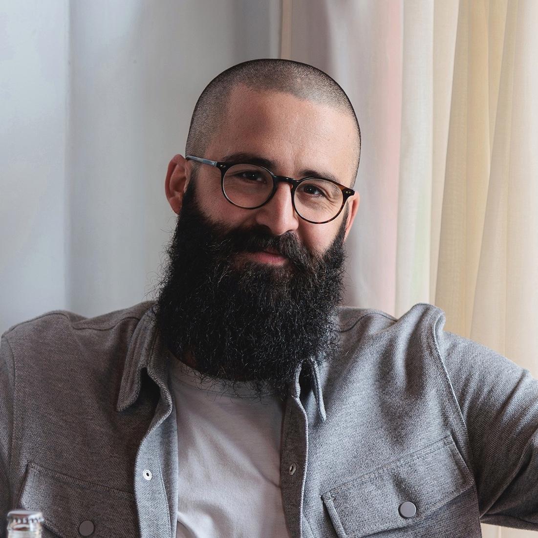 Valentin L.